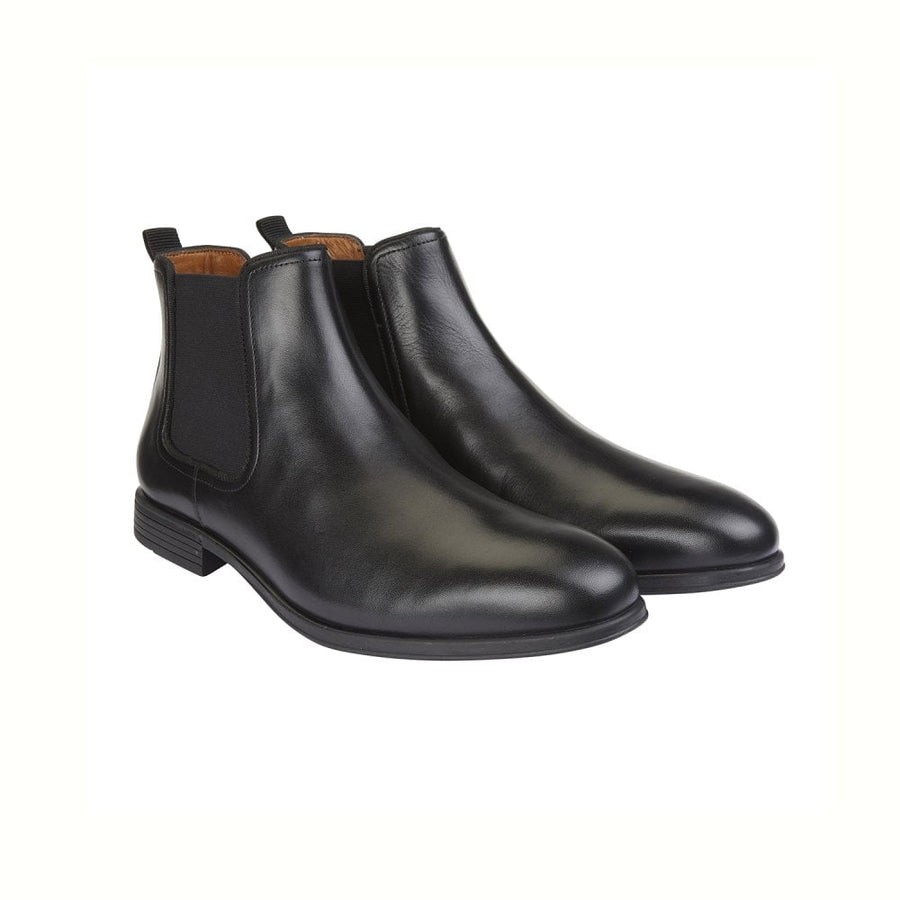 Harry Hern Barnet Black